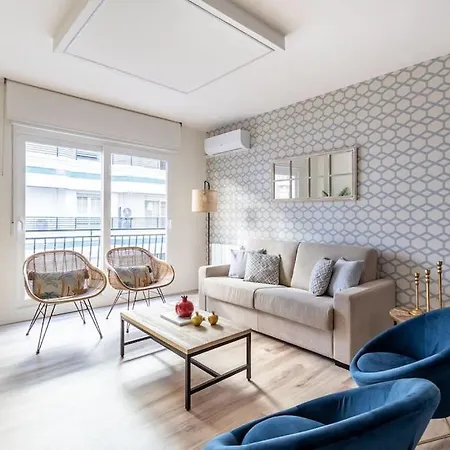 Apartment Luxury De Conde Cifuentes *