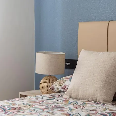Luxury De Conde Cifuentes Apartment
