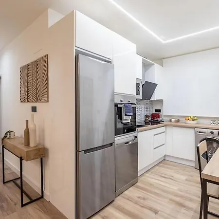 Luxury De Conde Cifuentes Apartment *