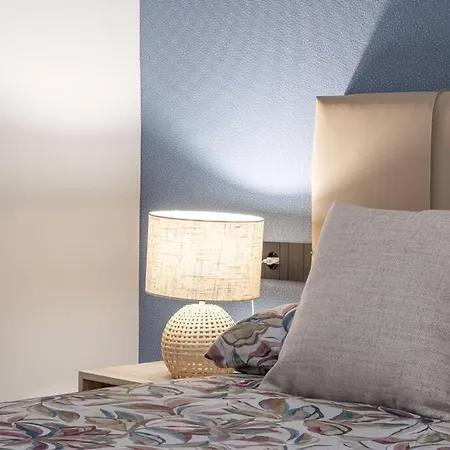 Apartment Luxury De Conde Cifuentes *