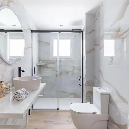Apartment Luxury De Conde Cifuentes *